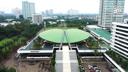 Mayoritas Fraksi di DPR RI Tolak Rencana Sekolah Kena Pajak